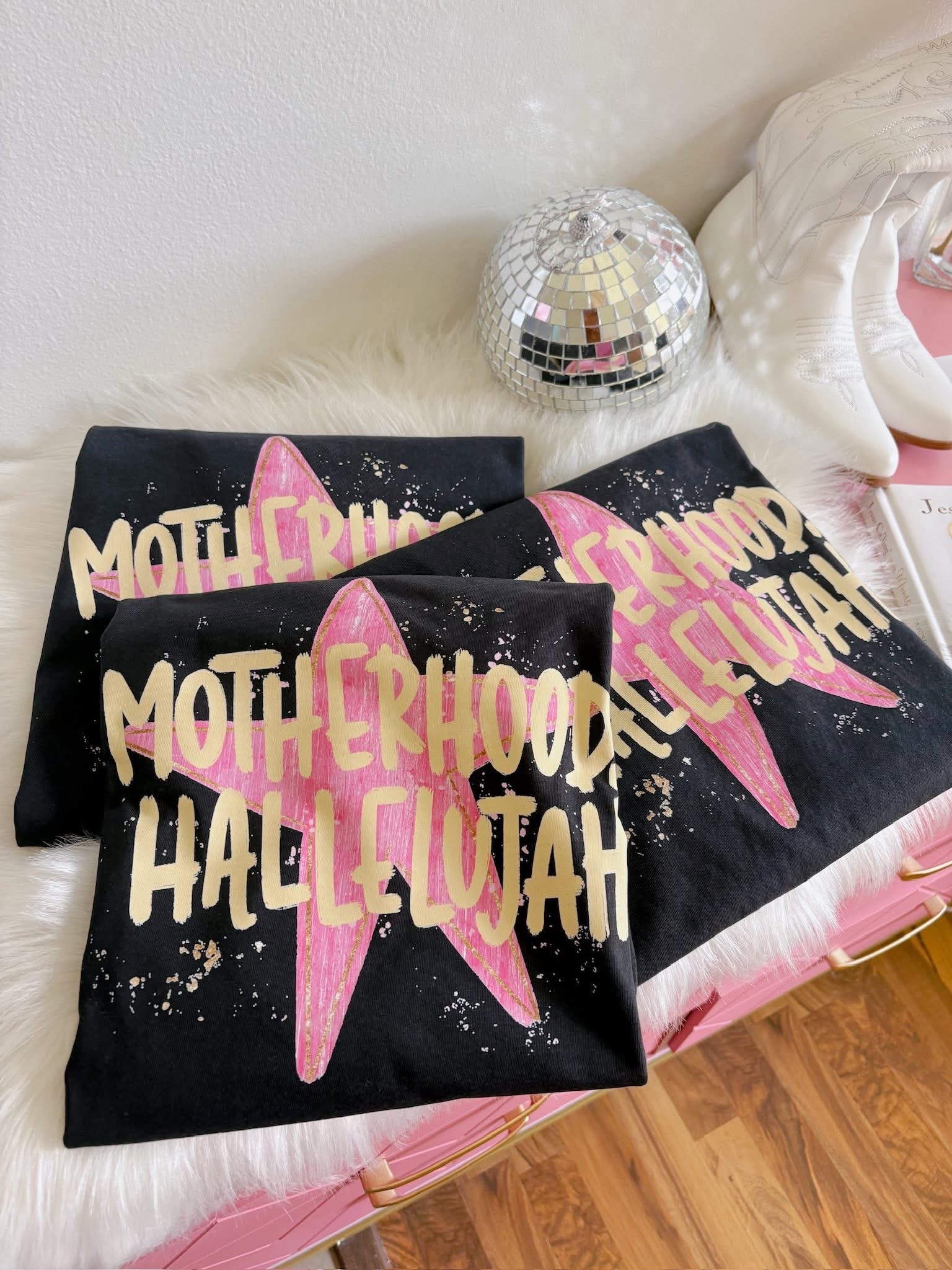 Motherhood, Hallelujah! 🎀⭐️🌸

BEST SELLER ALERT ‼️ Hundreds of these flying off the shelf weekly!! RUN RUN RUN and grab yours!!!